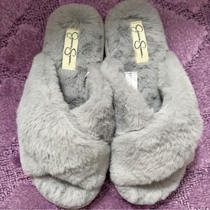 Jessica Simpson Soft Gray Faux Fur Slippers